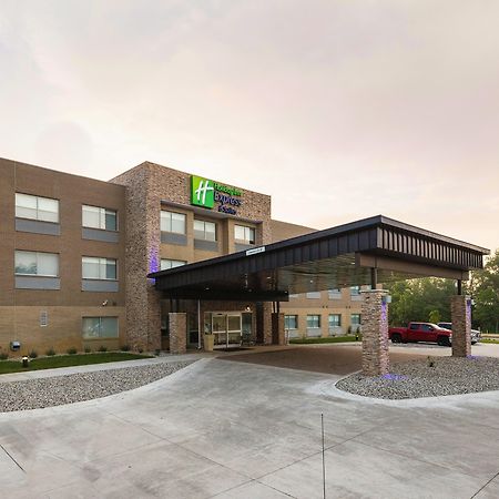 Holiday Inn Express & Suites - Portage By Ihg Exterior photo