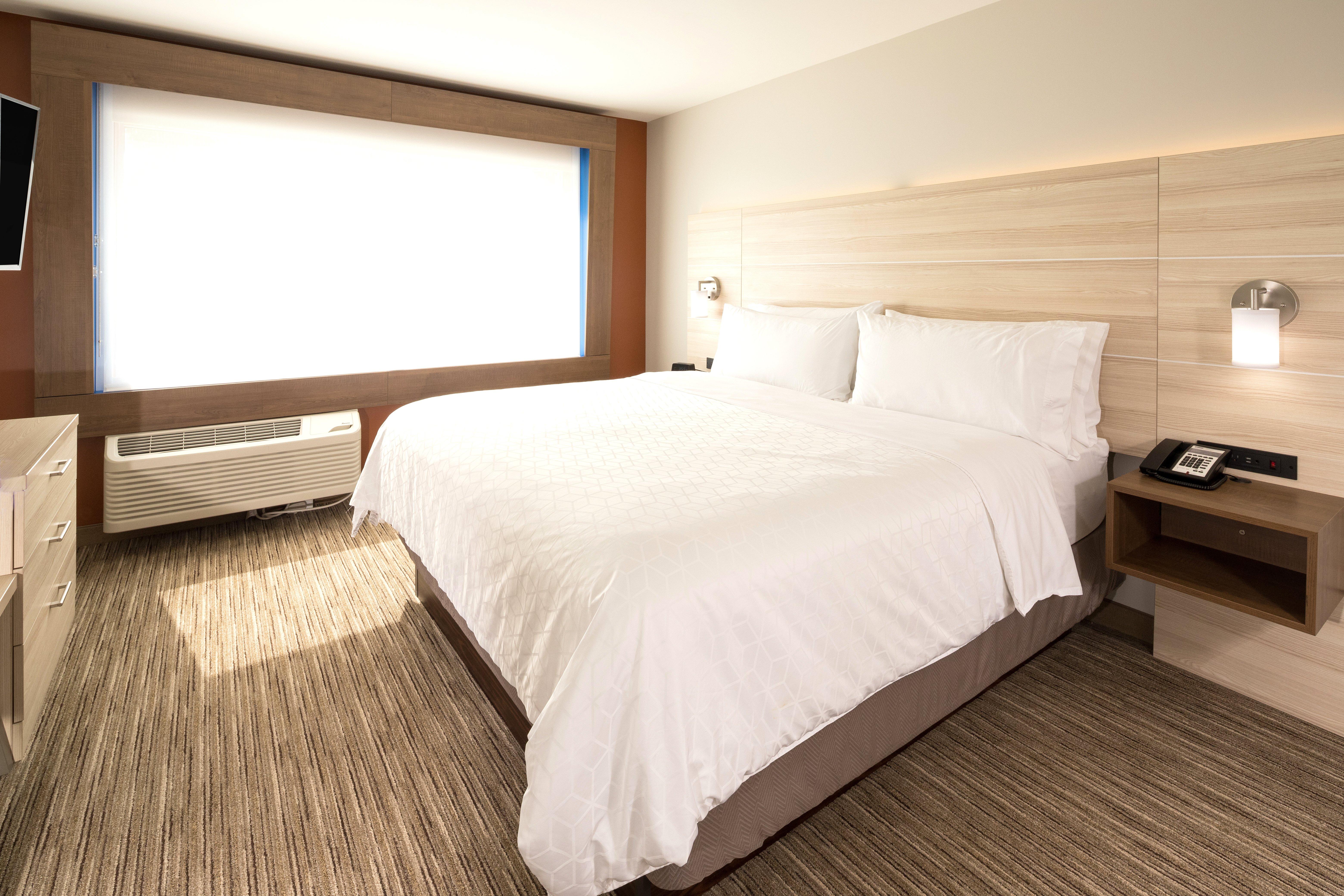 Holiday Inn Express & Suites - Portage By Ihg Exterior photo