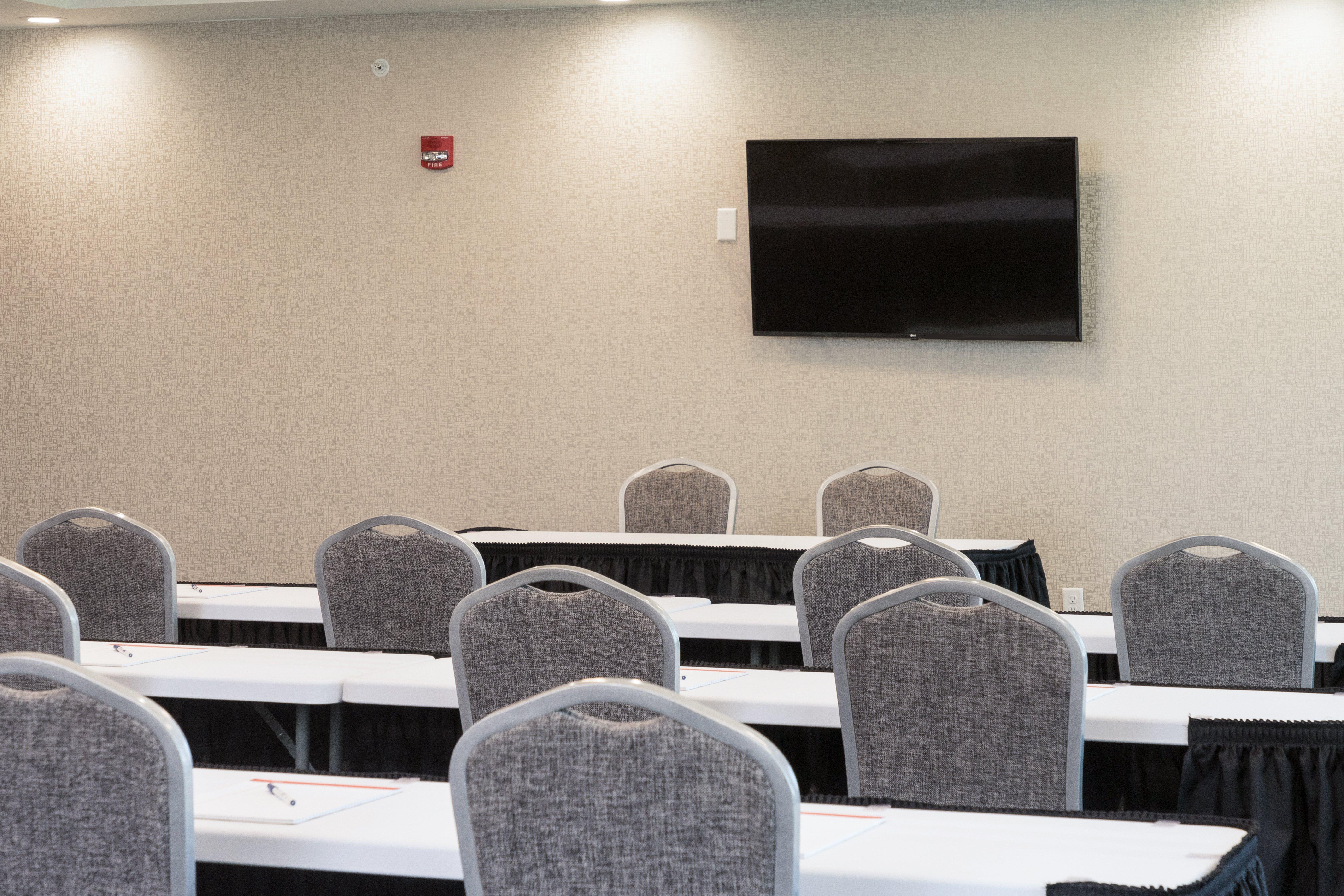 Holiday Inn Express & Suites - Portage By Ihg Exterior photo