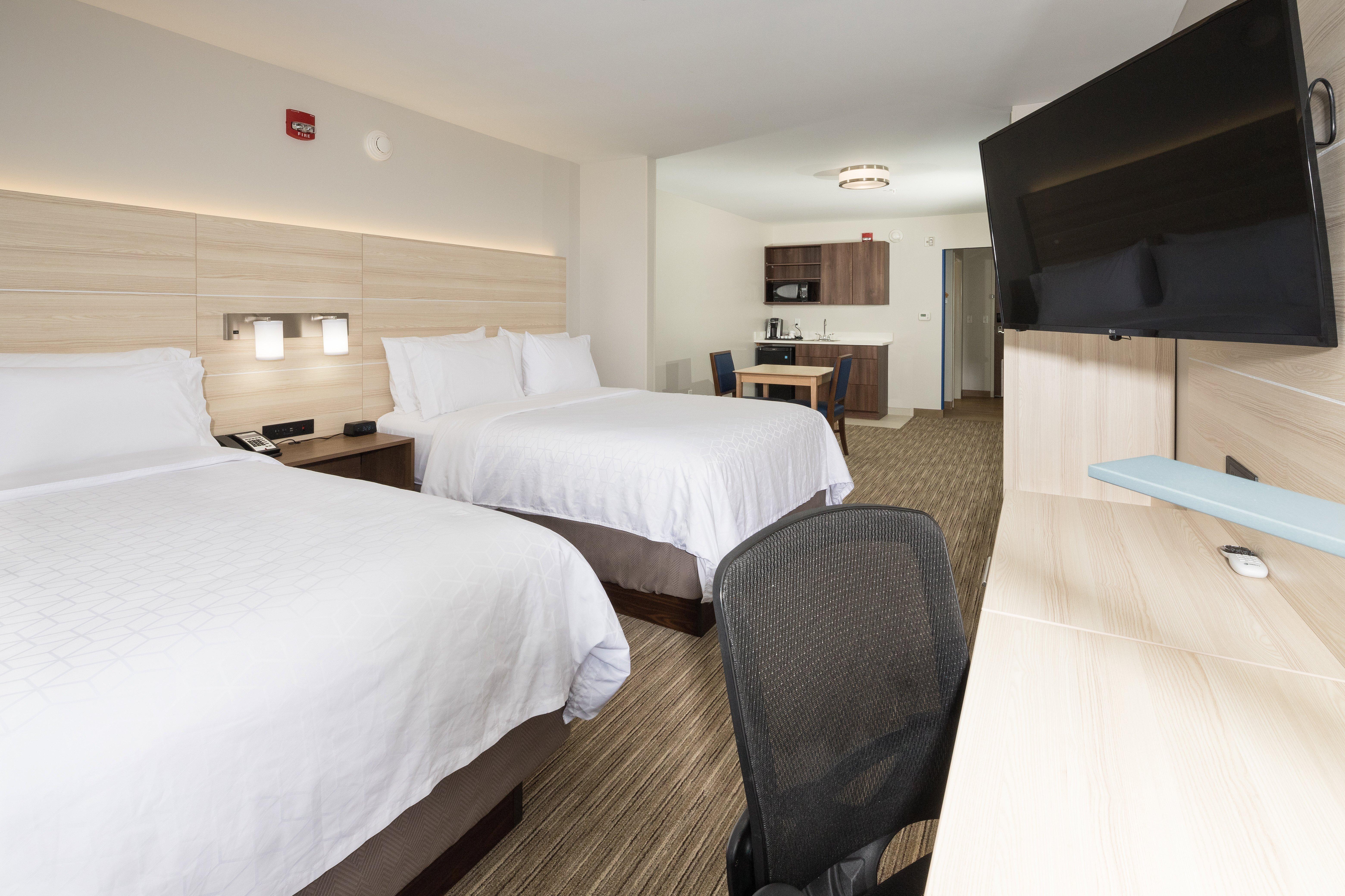 Holiday Inn Express & Suites - Portage By Ihg Exterior photo