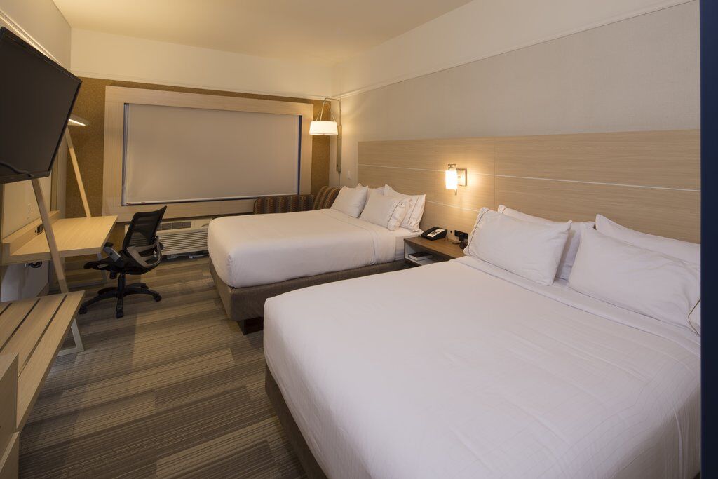 Holiday Inn Express & Suites - Portage By Ihg Exterior photo